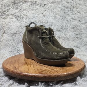 Y2K Report Anika Women Size 8 Green Leather Bohemian Rawhide Lace Wedge Booties